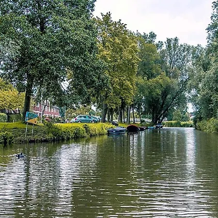 Sustainable Water With Sauna Medemblik