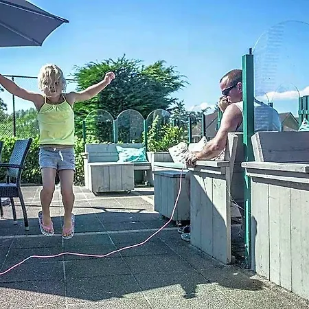 Vila Sustainable Water With Sauna