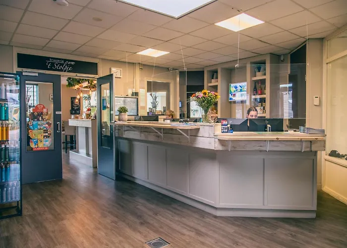 Sustainable Water With Sauna Villa