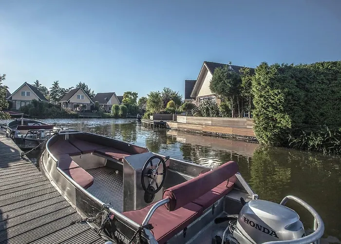 Sustainable Water With Sauna Villa *